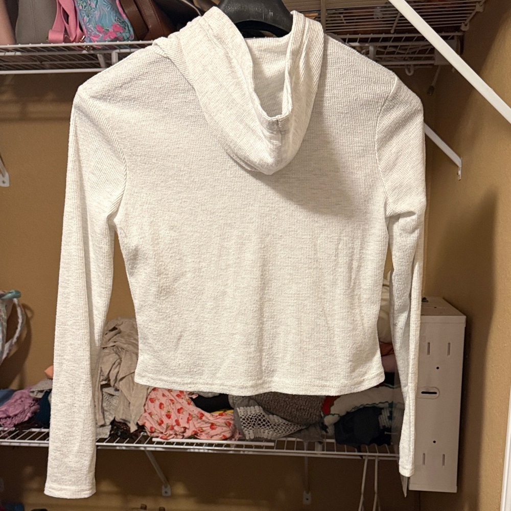 Cropped lightweight Hoodie - Picture 4 of 5